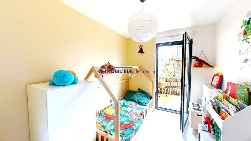 Appartement - 80 m² - 4 pièces