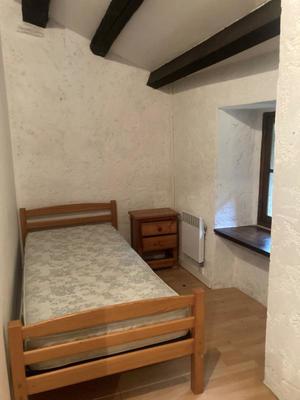 Maison en pierre - 180 m² - 11 pièces