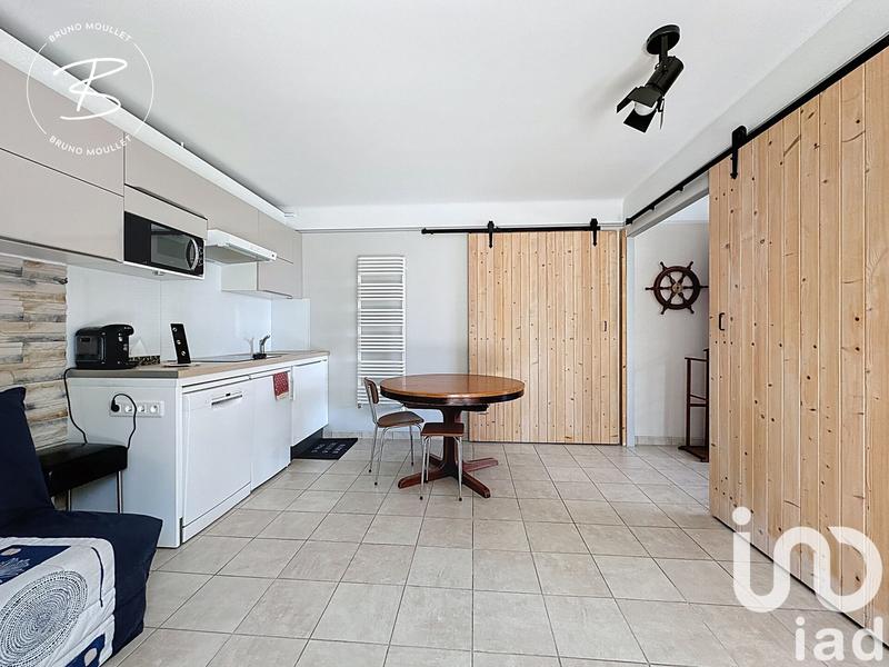 Maison - 180 m² - 9 pièces