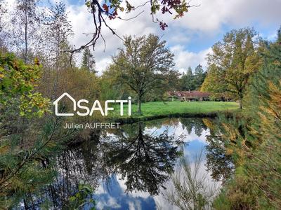 Maison - 282 m² - 11 pièces