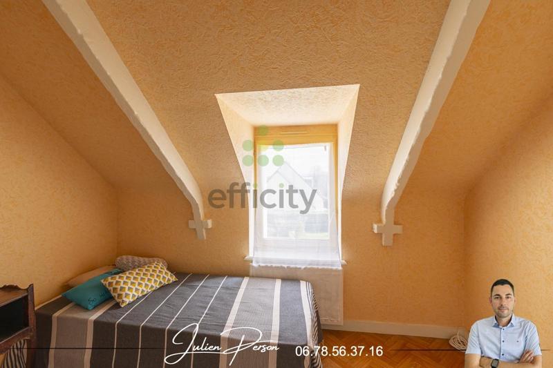 Maison - 249 m² - 11 pièces