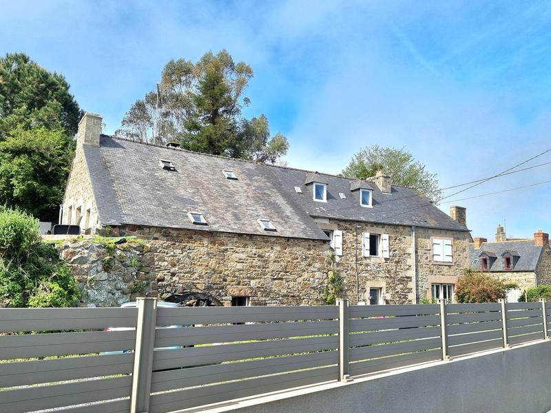 Maison ancienne - 199 m² - 10 pièces