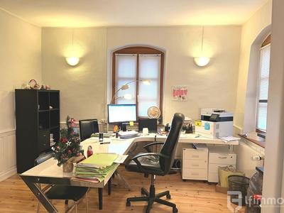 Immeuble - 144 m² - 7 pièces