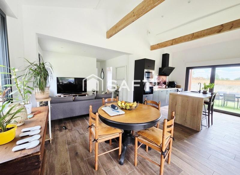 Maison - 75 m² - 3 pièces