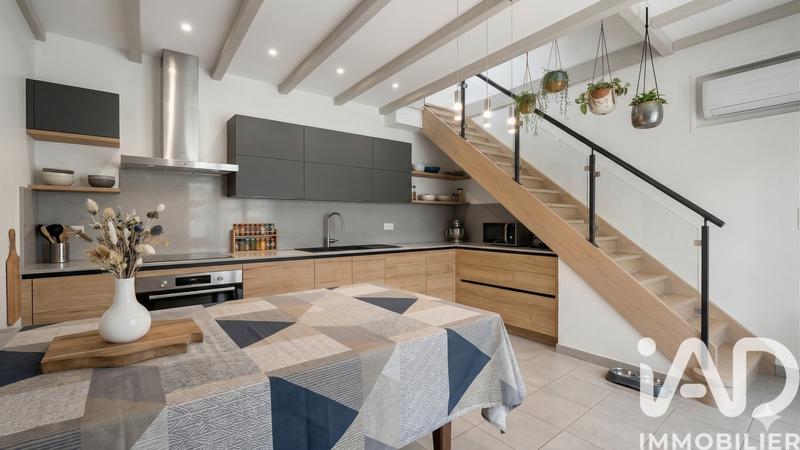 Maison - 105 m² - 4 pièces