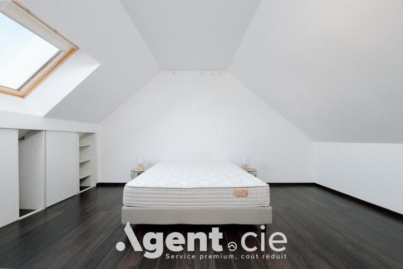 Maison - 104 m² - 5 pièces