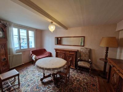 Maison - 105 m² - 4 pièces