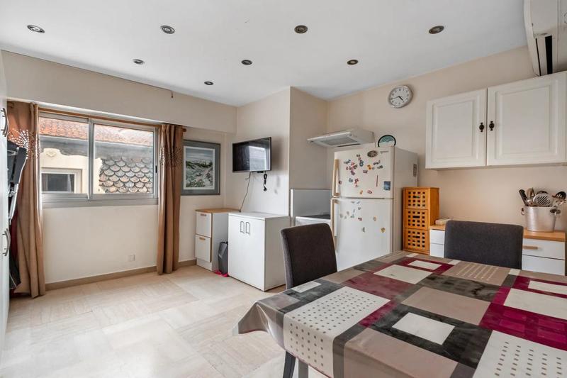 Appartement - 134 m² - 5 pièces