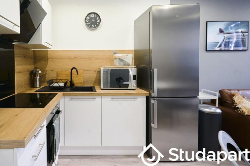 Chambre - 12 m² - 1 pièce