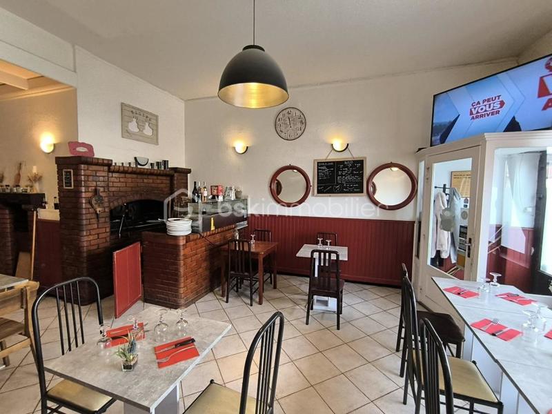 Local commercial - 220 m² - 4 pièces