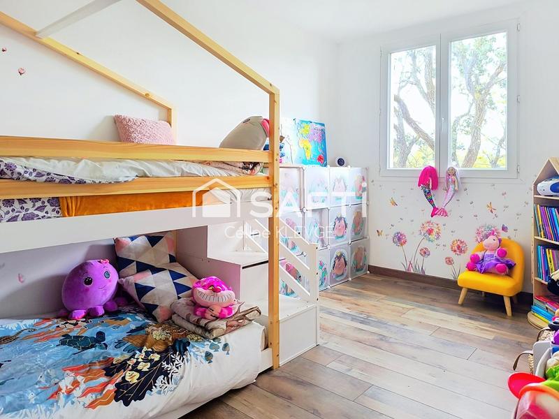 Maison - 90 m² - 5 pièces