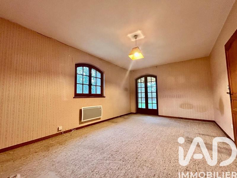 Maison - 186 m² - 7 pièces