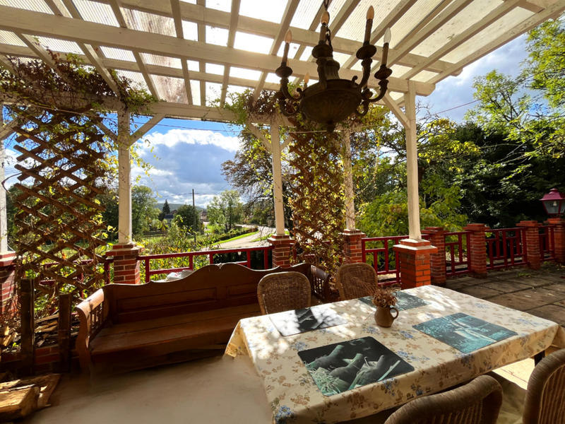 Maison - 277 m² - 11 pièces