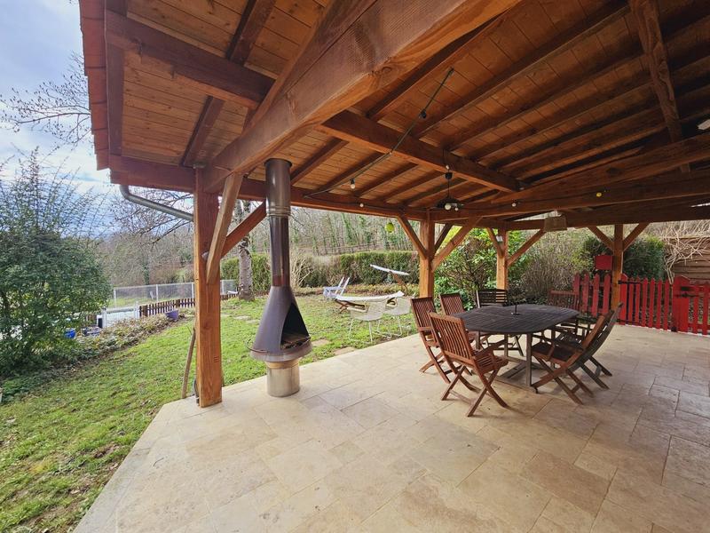 Maison traditionnelle - 90 m² - 5 pièces