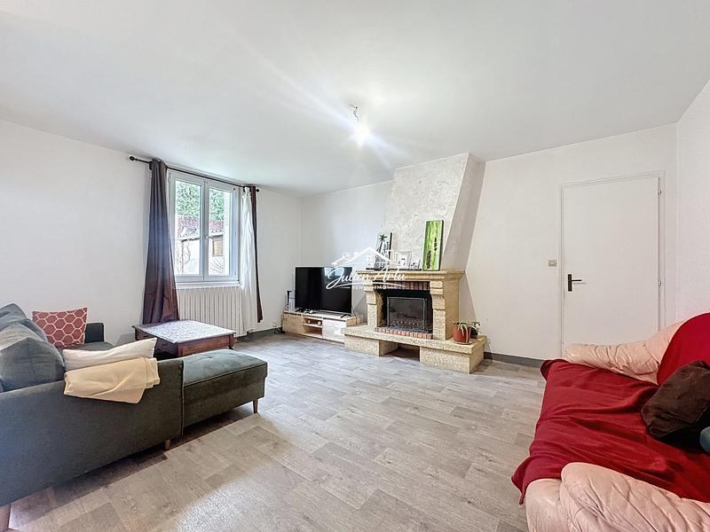 Maison - 120 m² - 7 pièces