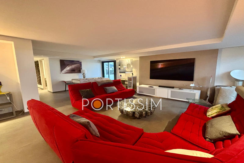 Appartement - 149 m² - 4 pièces