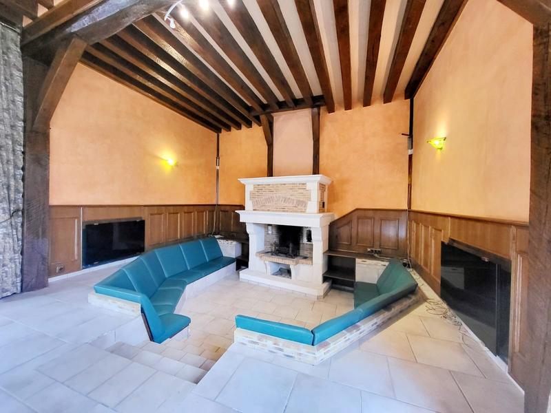 Maison - 293 m² - 5 pièces