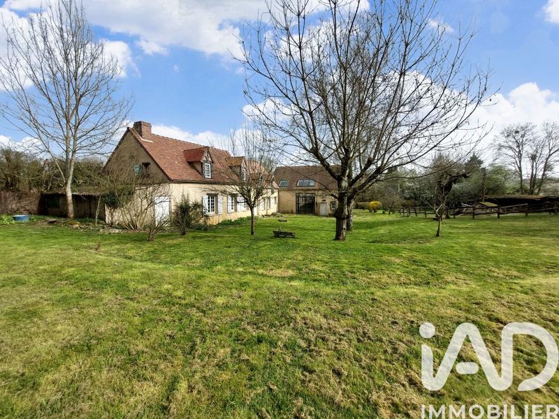 Maison - 265 m² - 8 pièces