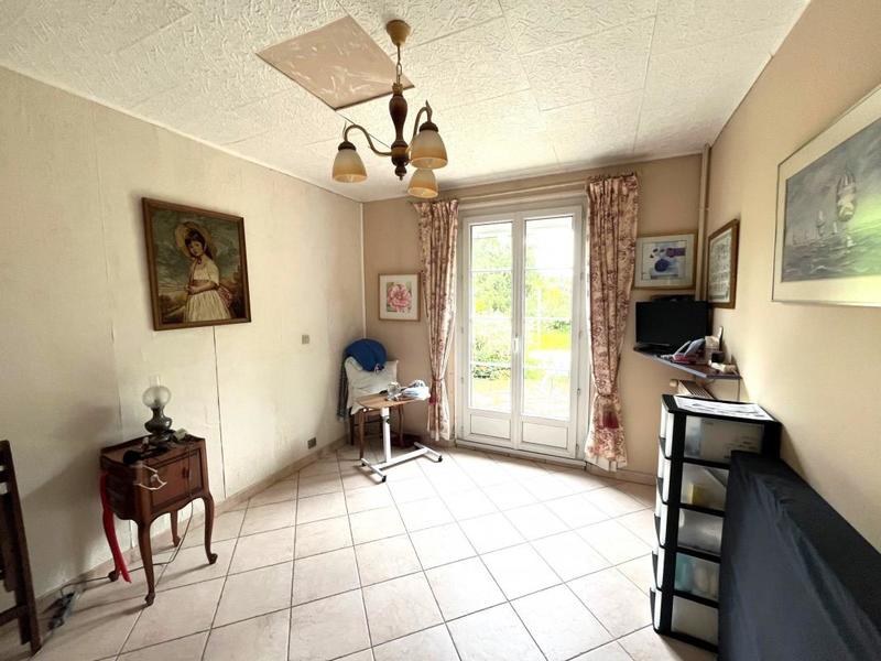 Maison - 137 m² - 6 pièces