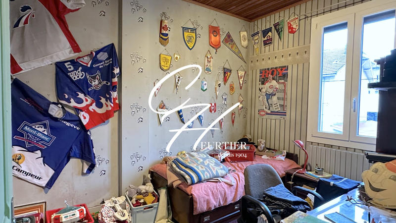 Maison - 100 m² - 5 pièces