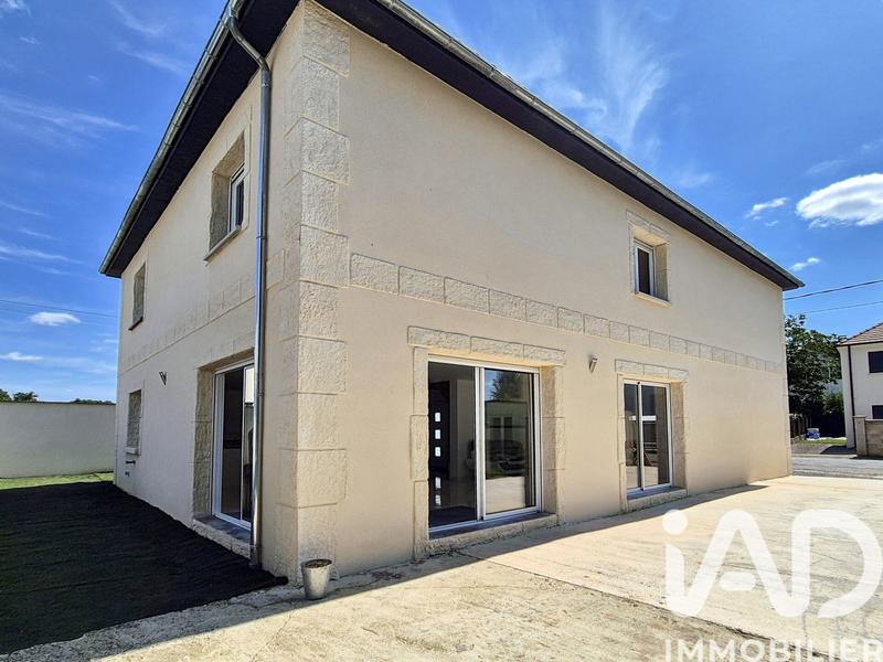 Maison - 155 m² - 5 pièces