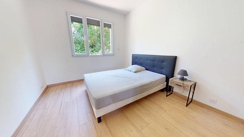 Appartement - 75 m² - 3 pièces