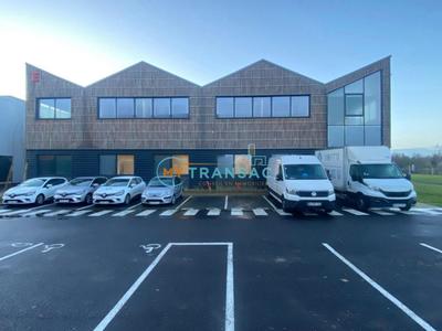 Local d'activité / Entrepôt - 1 032 m²