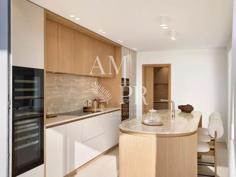 Appartement - 210 m² - 210 pièces