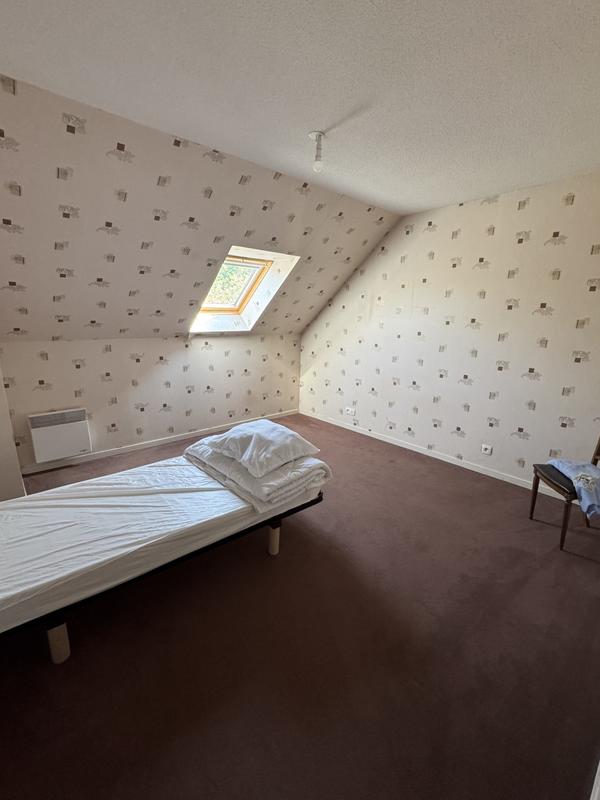 Maison - 83 m² - 5 pièces