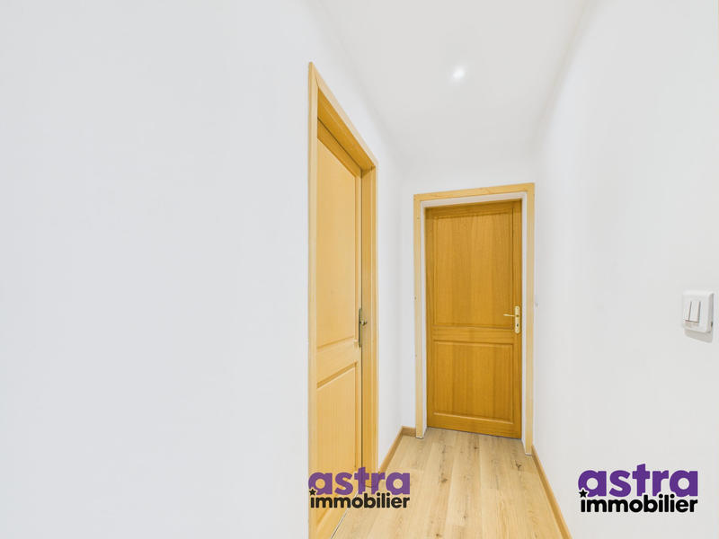 Appartement - 65 m² - 2 pièces