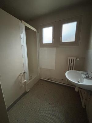 Pavillon - 80 m² - 3 pièces