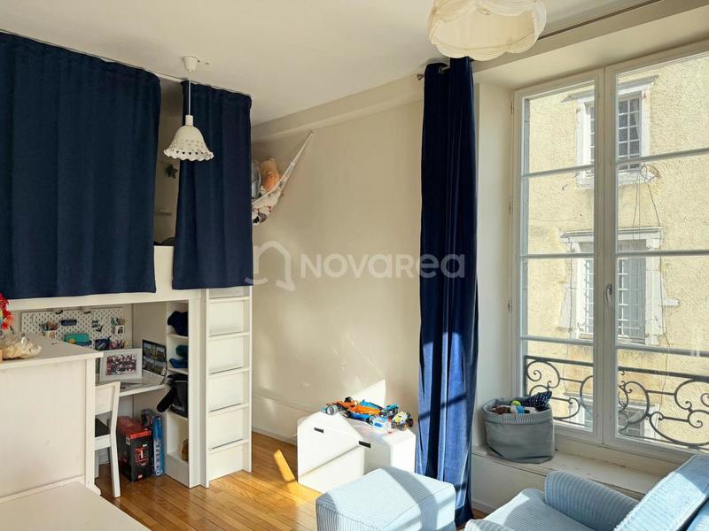 Appartement - 164 m² - 5 pièces
