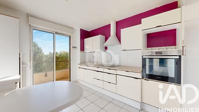 Appartement - 70 m² - 3 pièces