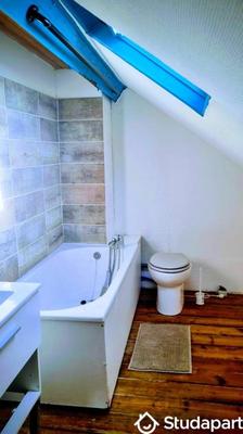 Chambre - 13 m² - 1 pièce