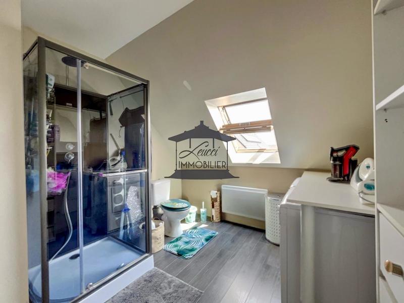 Pavillon - 121 m² - 5 pièces