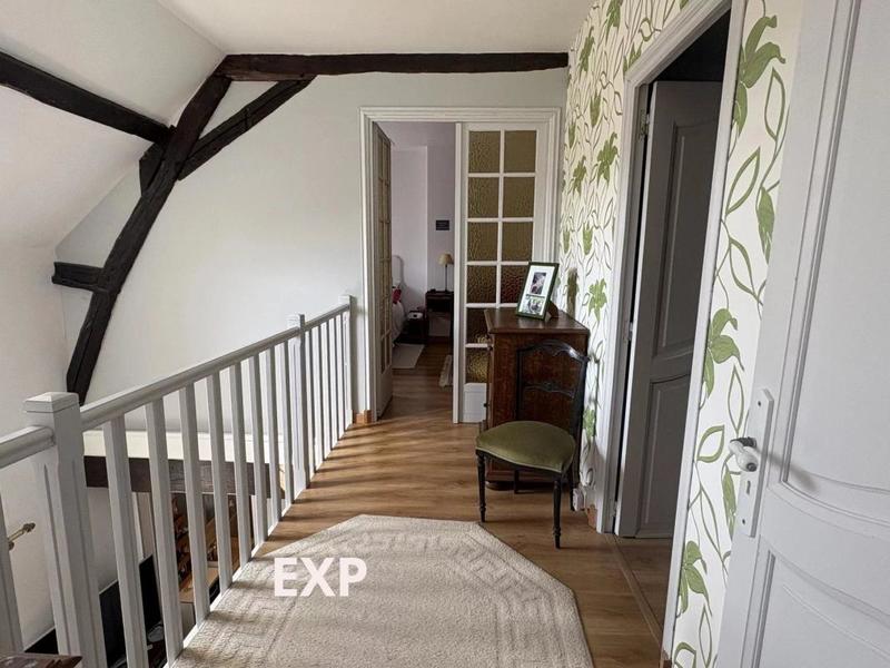 Longère - 211 m² - 7 pièces