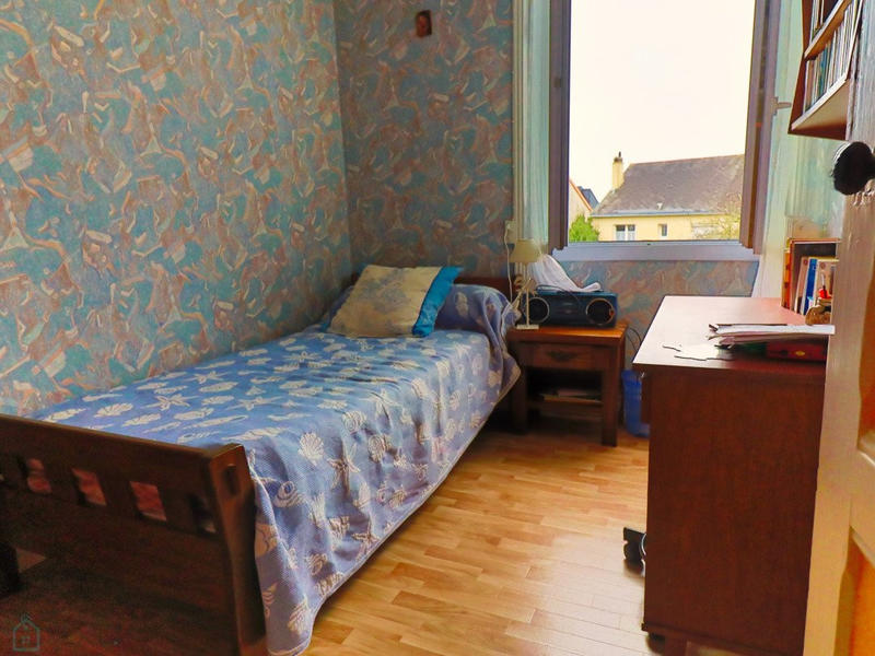 Maison - 77 m² - 5 pièces