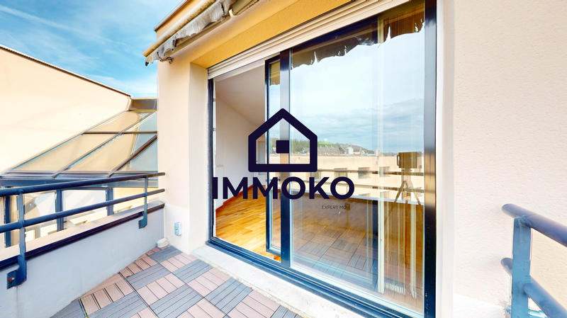 Appartement - 102 m² - 4 pièces