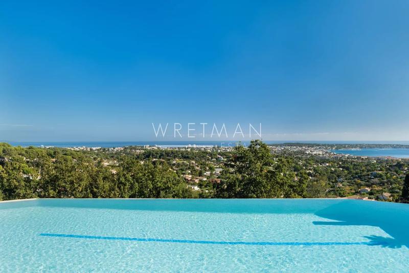 Villa - 318 m² - 13 pièces