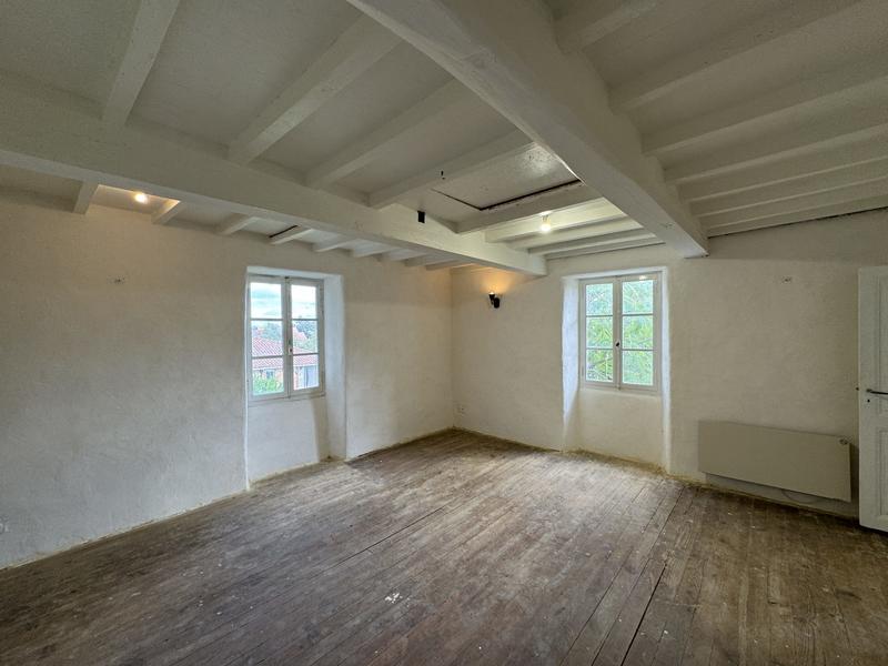 Maison traditionnelle - 115 m² - 5 pièces