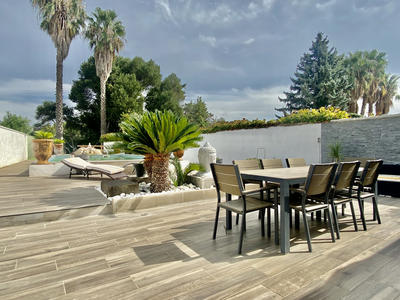 Villa - 193 m² - 6 pièces