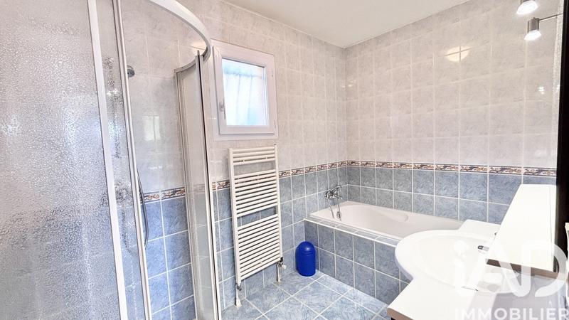 Maison - 91 m² - 4 pièces