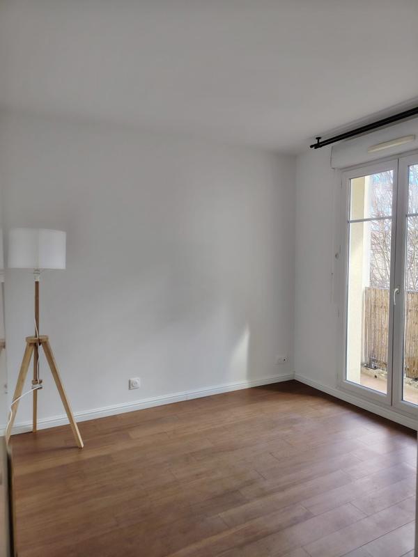 Appartement - 77 m² - 4 pièces