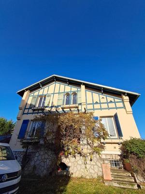 Maison - 176 m² - 6 pièces