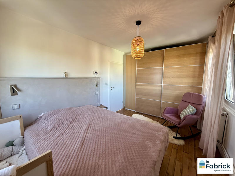 Appartement - 86 m² - 4 pièces