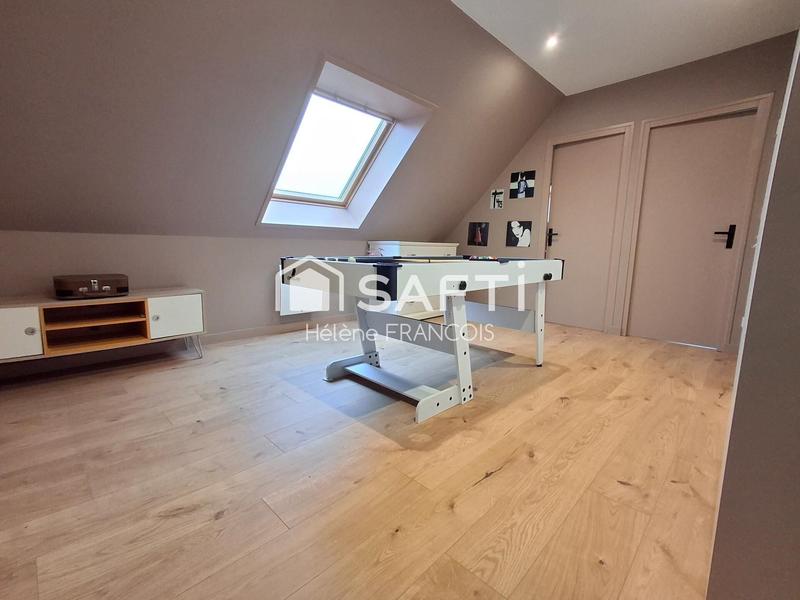 Maison - 150 m² - 6 pièces