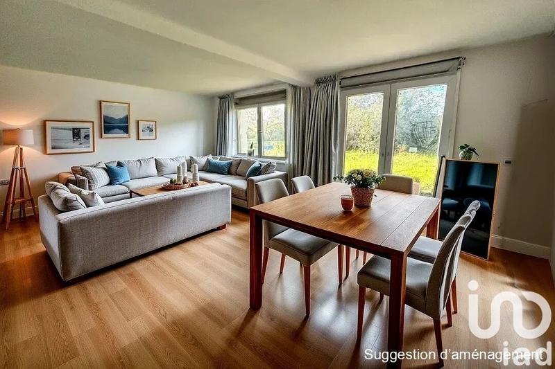 Maison - 90 m² - 4 pièces