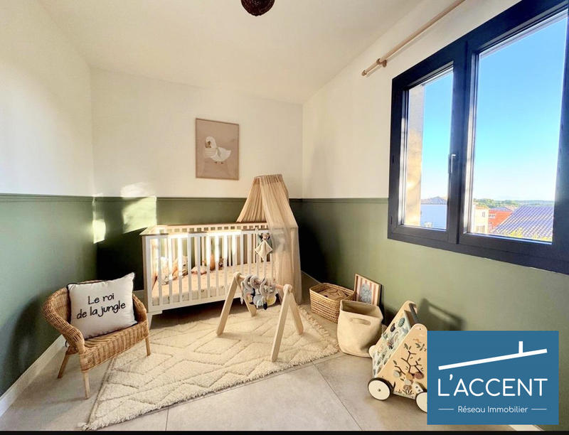 Maison - 130 m² - 4 pièces