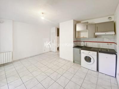 Studio - 23 m² - 1 pièce