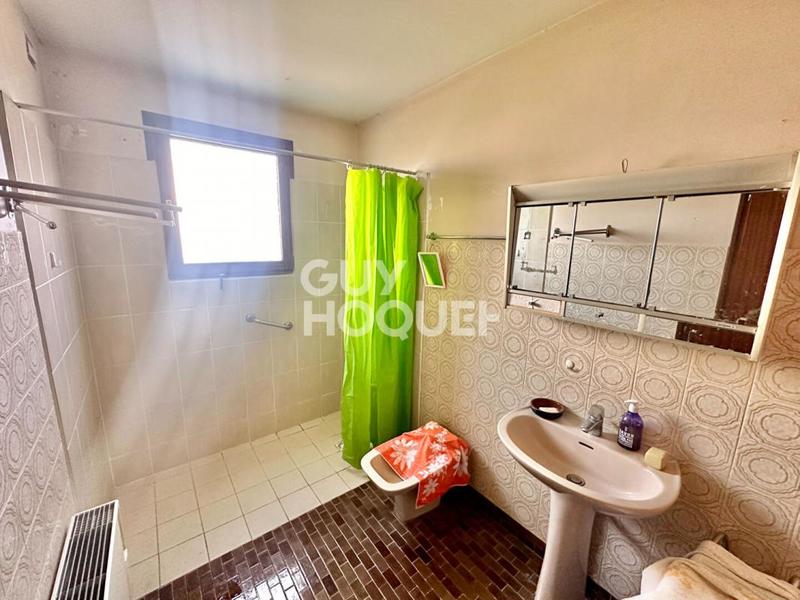 Maison - 121 m² - 7 pièces